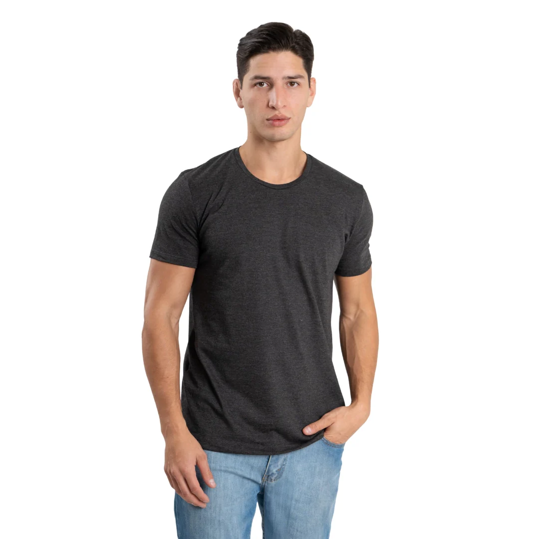 PACK 50% OFF 3 Remeras + Campera Gratis - Image 10