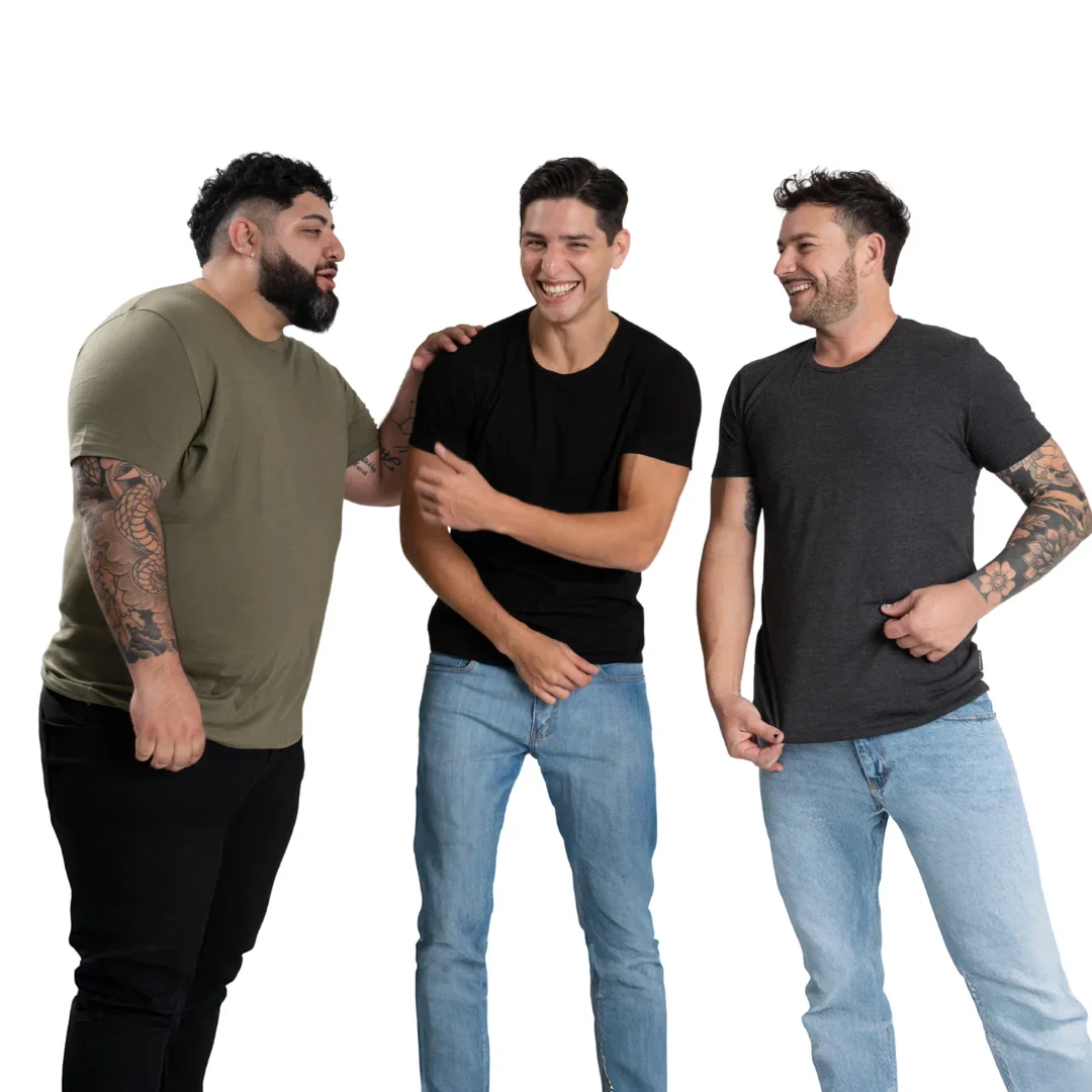 PACK 50% OFF 3 Remeras + Campera Gratis - Image 4