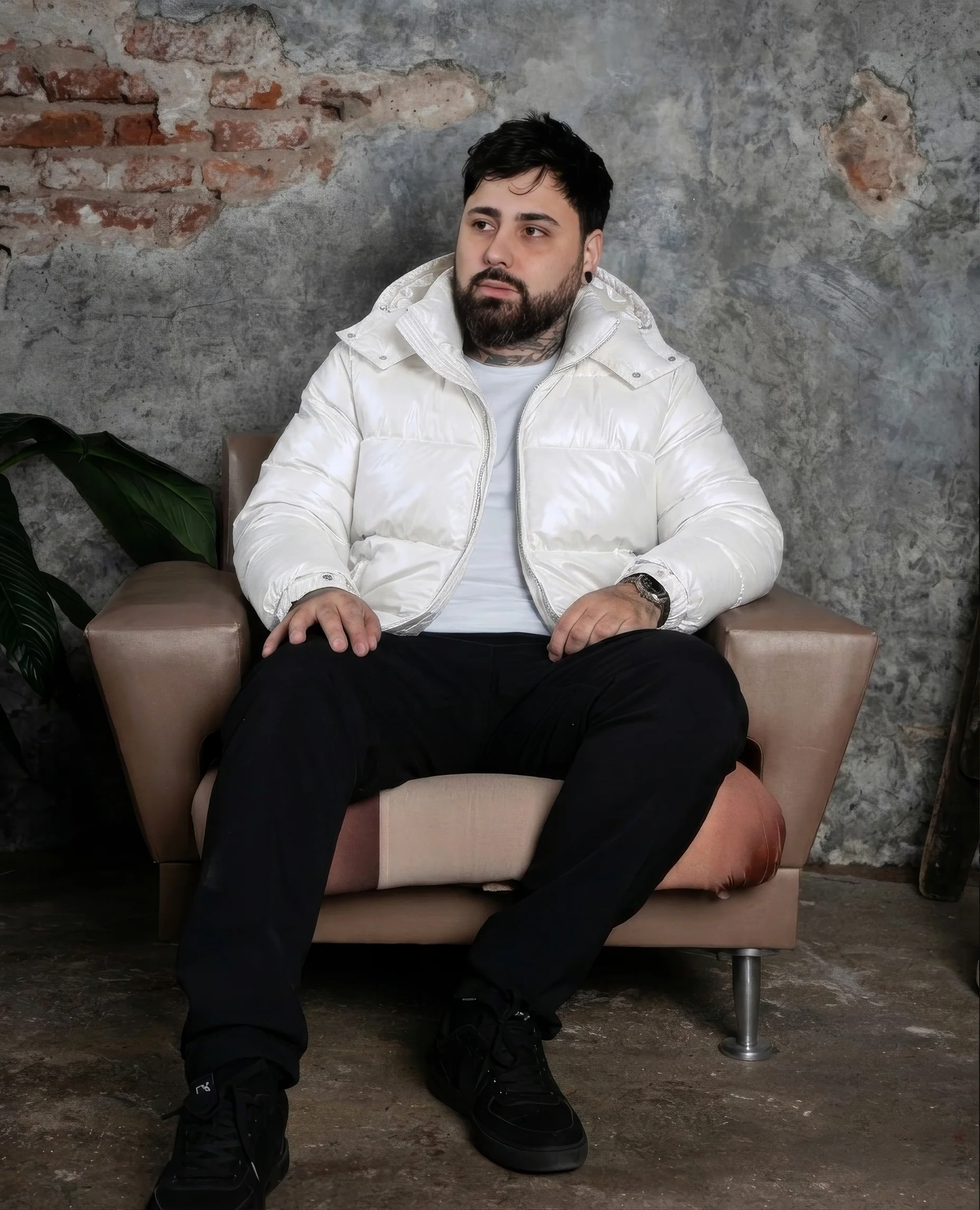 Winter Pack ❄️ Campera + 2 Remeras + Bufanda - Image 8